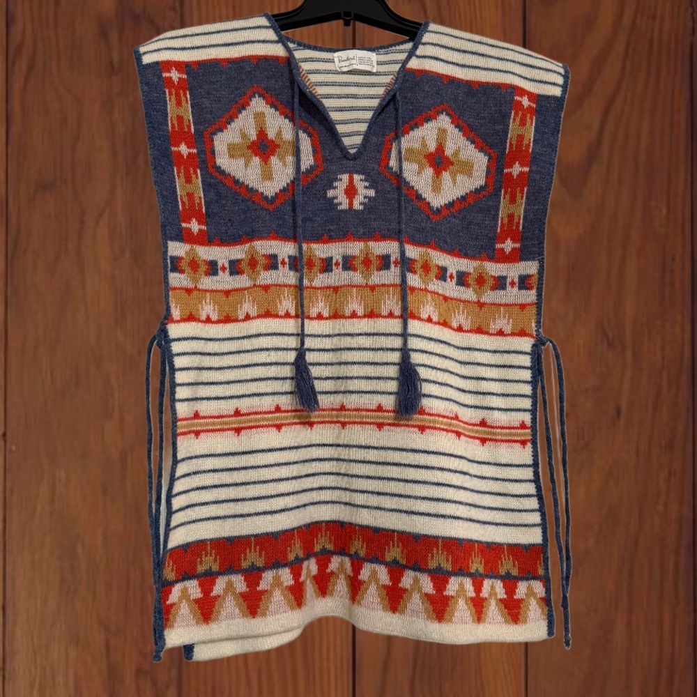 Vintage 70s Sears/ Pandora Knit Tribal Western Boho Wool Like Off-White Poncho